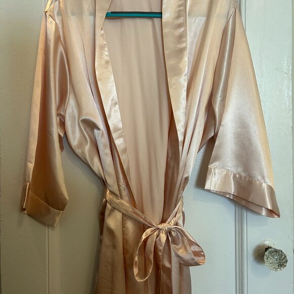 Pink Satin Robe - Picture 4 of 6